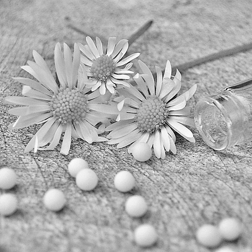 Homöopathie - Heilen mit Nichts